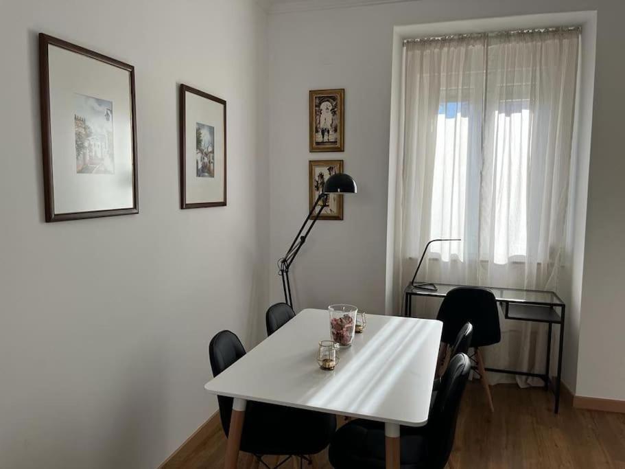 Casa Da Praia Da Poca - Apartamento Lirio Ештуріл Екстер'єр фото