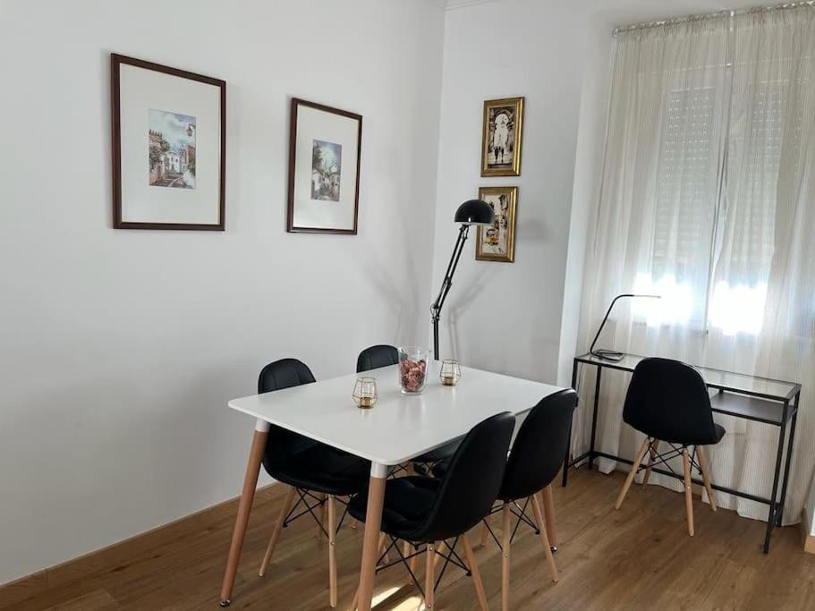 Casa Da Praia Da Poca - Apartamento Lirio Ештуріл Екстер'єр фото